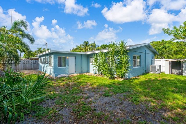 2721 NE 8th Ave, Pompano Beach, FL 33064