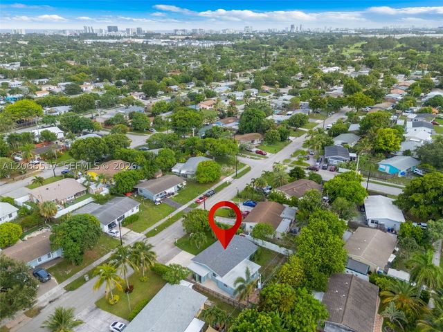 2721 NE 8th Ave, Pompano Beach, FL 33064