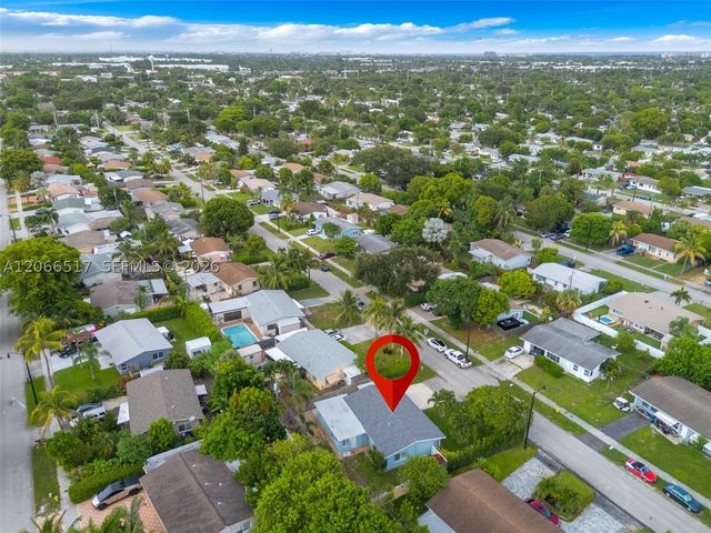 2721 NE 8th Ave, Pompano Beach, FL 33064