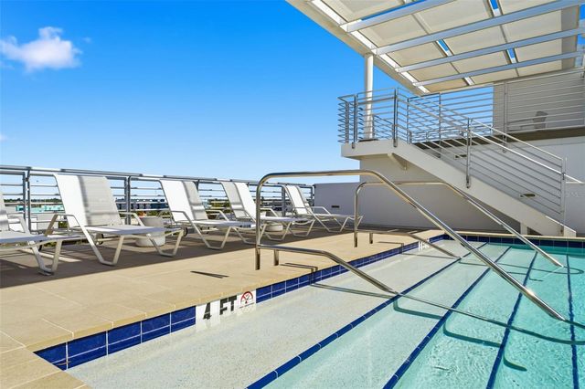 1350 5TH STREET 402, Sarasota, FL 34236