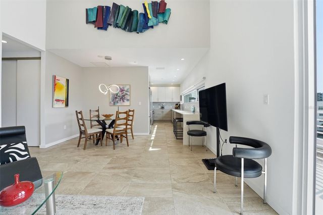 1350 5TH STREET 402, Sarasota, FL 34236