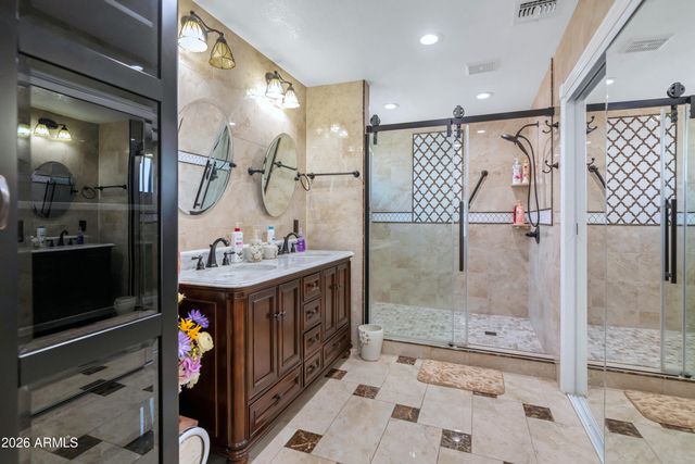 1331 W BECK Lane, Phoenix, AZ 85023