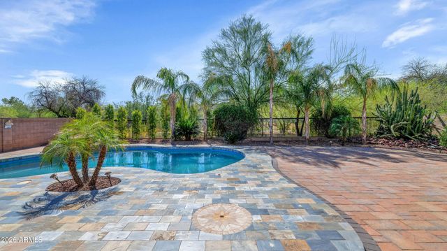 1331 W BECK Lane, Phoenix, AZ 85023