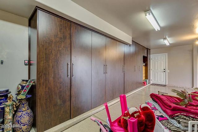 1331 W BECK Lane, Phoenix, AZ 85023