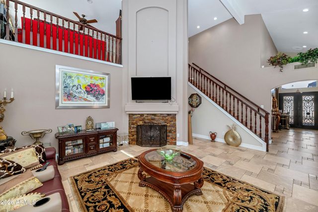 1331 W BECK Lane, Phoenix, AZ 85023