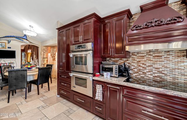 1331 W BECK Lane, Phoenix, AZ 85023