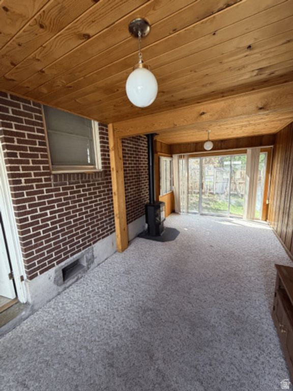 Image 11 of property listing at 909 EVERGREEN DR, Logan, UT 84321