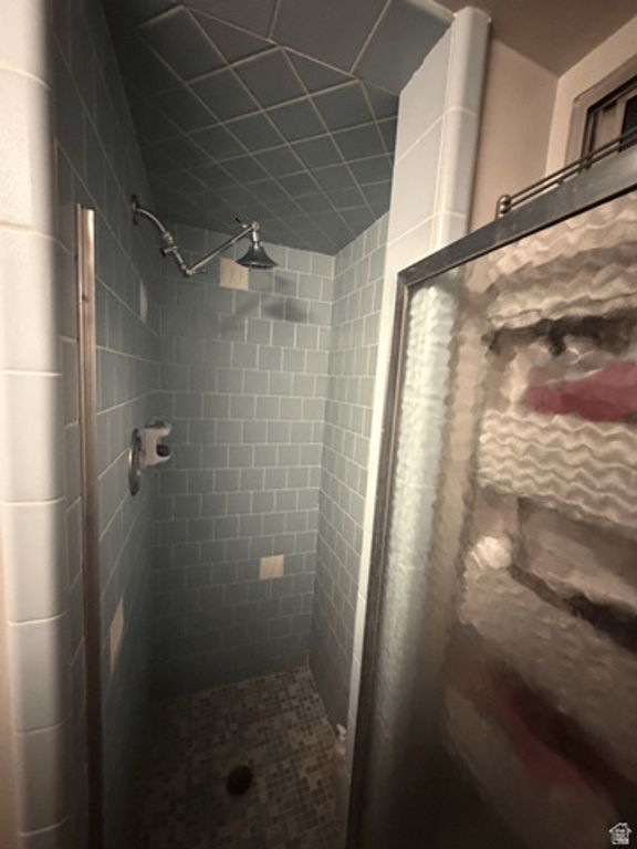 Image 18 of property listing at 909 EVERGREEN DR, Logan, UT 84321