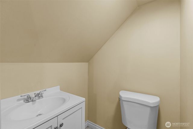 2010 NE 54th Street, Seattle, WA 98105