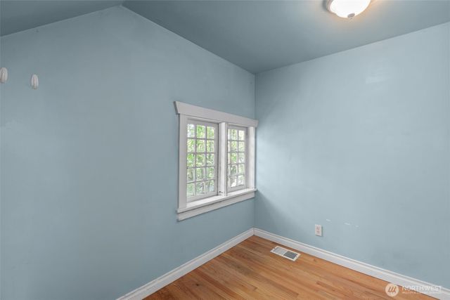 2010 NE 54th Street, Seattle, WA 98105