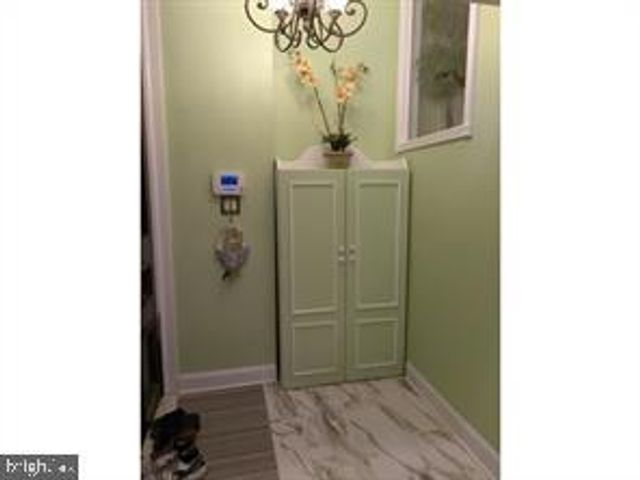 26 S STRAWBERRY ST, Philadelphia, PA 19106