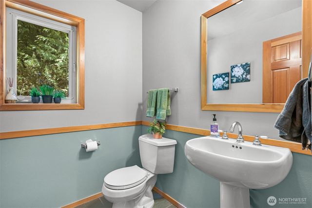 3337 Agate Heights Rd, Bellingham, WA 98226