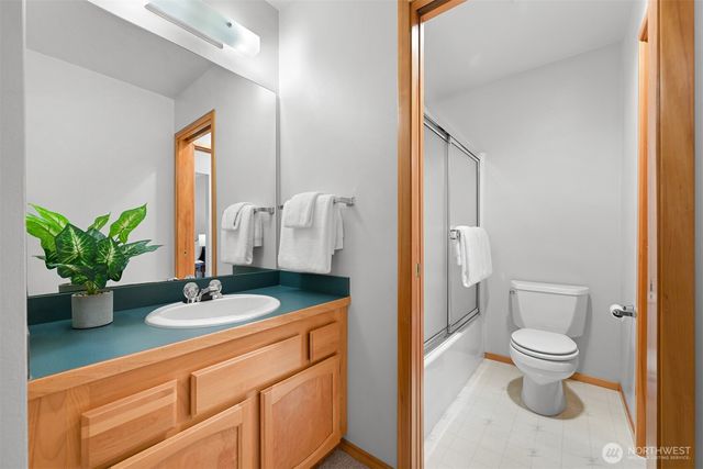 3337 Agate Heights Rd, Bellingham, WA 98226