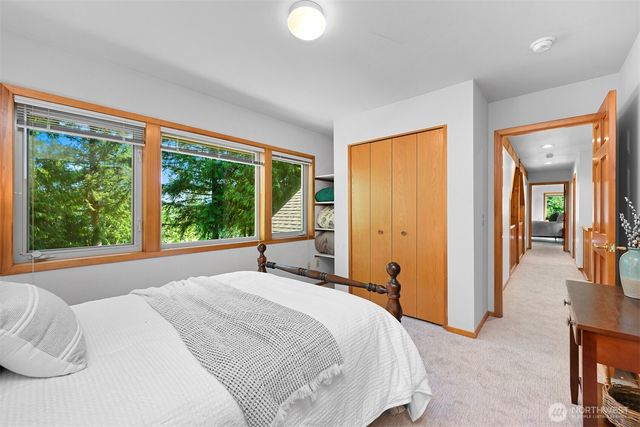 3337 Agate Heights Rd, Bellingham, WA 98226
