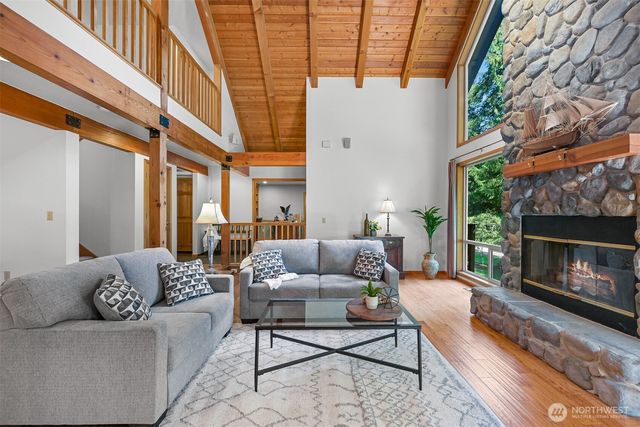 3337 Agate Heights Rd, Bellingham, WA 98226