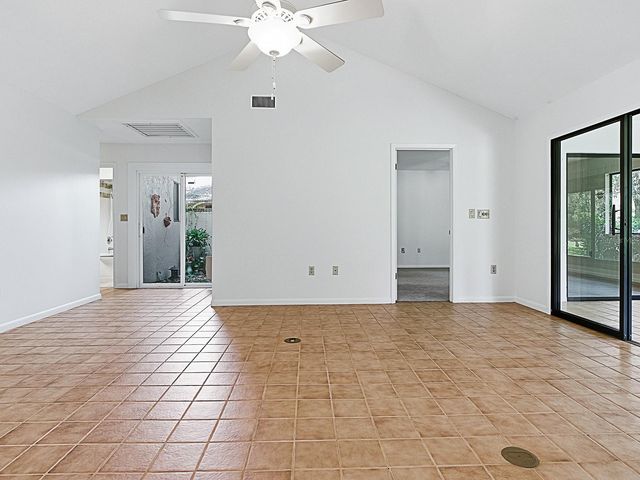 104 WATERWOOD DRIVE, Yalaha, FL 34797