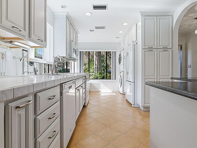 104 WATERWOOD DRIVE, Yalaha, FL 34797