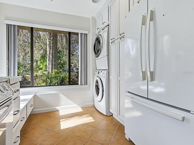 104 WATERWOOD DRIVE, Yalaha, FL 34797