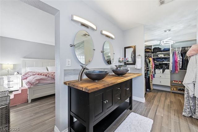 250 Garfield Drive, Henderson, NV 89074