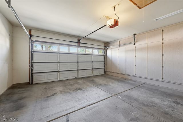 250 Garfield Drive, Henderson, NV 89074