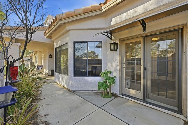 250 Garfield Drive, Henderson, NV 89074