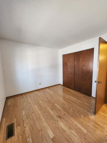 4041 Maureen Drive NE 103, Columbia Heights, MN 55421