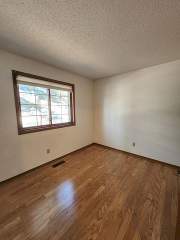 4041 Maureen Drive NE 103, Columbia Heights, MN 55421