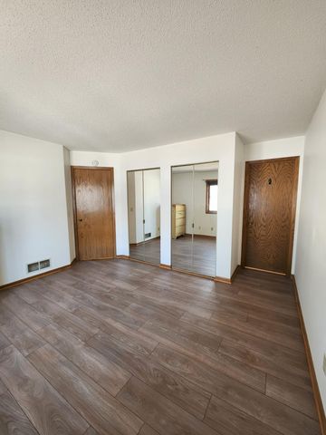 4041 Maureen Drive NE 103, Columbia Heights, MN 55421