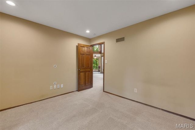 1509 Redbriar Drive, High Ridge, MO 63049