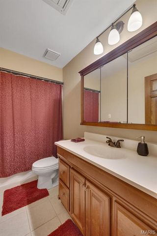 1509 Redbriar Drive, High Ridge, MO 63049