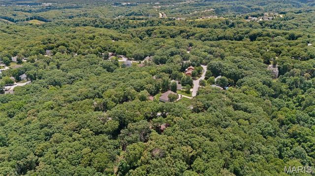 1509 Redbriar Drive, High Ridge, MO 63049