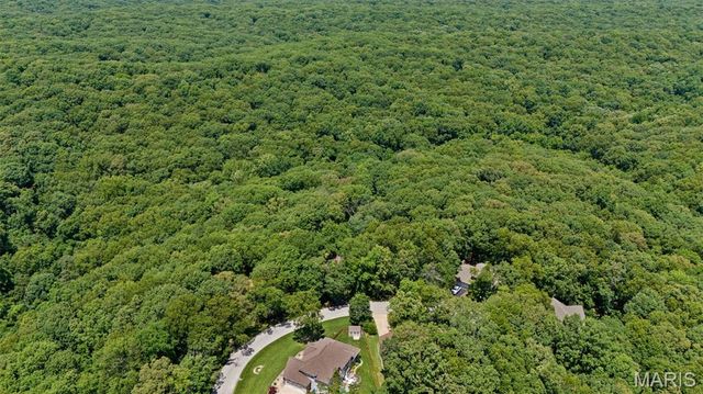 1509 Redbriar Drive, High Ridge, MO 63049