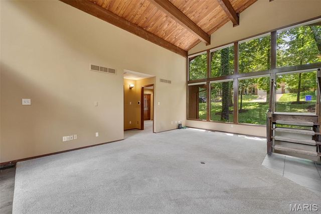 1509 Redbriar Drive, High Ridge, MO 63049