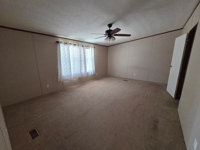 147 Manzano View Road, Los Lunas, NM 87031