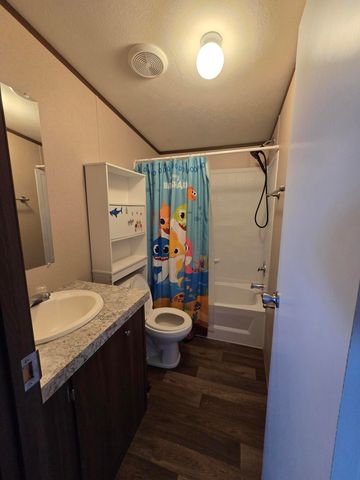 147 Manzano View Road, Los Lunas, NM 87031