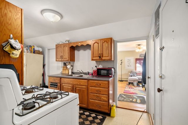 1138-1140 Plymouth Ave, Fall River, MA 02721