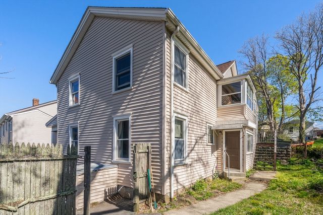 1138-1140 Plymouth Ave, Fall River, MA 02721