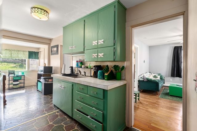 1138-1140 Plymouth Ave, Fall River, MA 02721