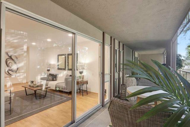 323 323 Monte Vista Ave 107, Oakland, CA 94611