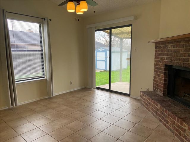 12800 Old San Antonio RD A, Manchaca, TX 78652