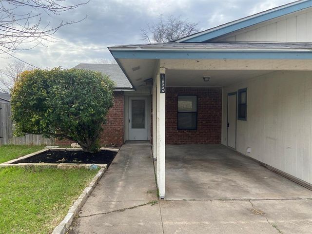 12800 Old San Antonio RD A, Manchaca, TX 78652