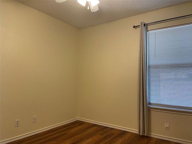 12800 Old San Antonio RD A, Manchaca, TX 78652