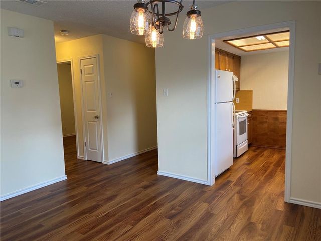 12800 Old San Antonio RD A, Manchaca, TX 78652