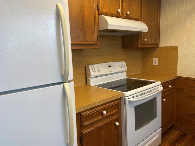 12800 Old San Antonio RD A, Manchaca, TX 78652