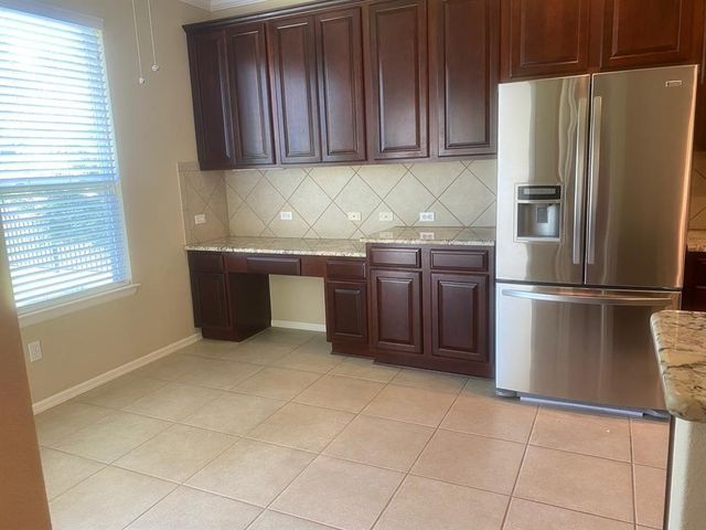 721 Independence Creek LN, Georgetown, TX 78633
