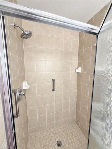 4520 Skyline BLVD 202, Cape Coral, FL 33914