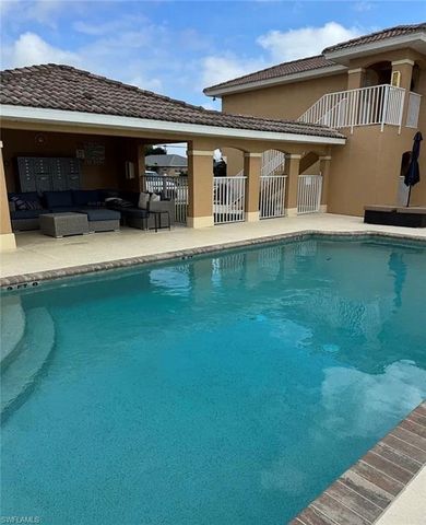 4520 Skyline BLVD 202, Cape Coral, FL 33914