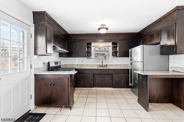 274 Greylock Pkwy, Belleville Twp., NJ 07109