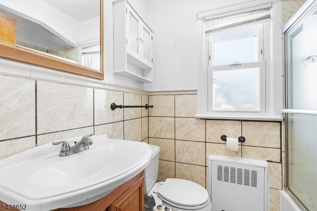 274 Greylock Pkwy, Belleville Twp., NJ 07109