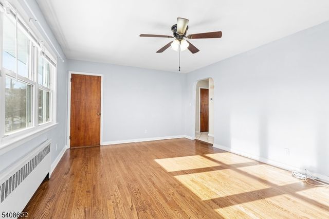 274 Greylock Pkwy, Belleville Twp., NJ 07109